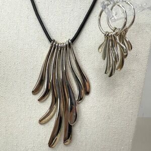 Chicos Pendant Necklace and Hoop Earrings Set Dangle Drops Silver Tone